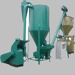 遼寧地區(qū)選購(gòu)有機(jī)肥設(shè)備指南 一正重工及翻堆機(jī)性價(jià)比分析