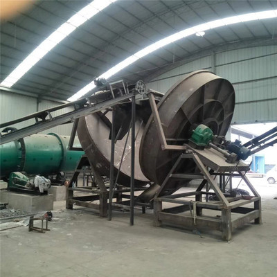 從鴨糞到有機(jī)肥料 造粒機(jī)、加工技術(shù)與翻堆機(jī)在現(xiàn)代化肥廠的應(yīng)用